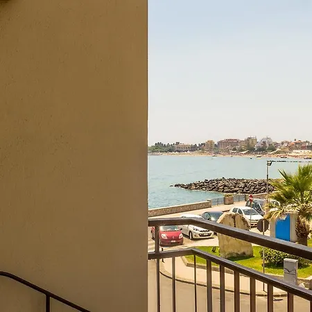 Tysandros Giardini Naxos